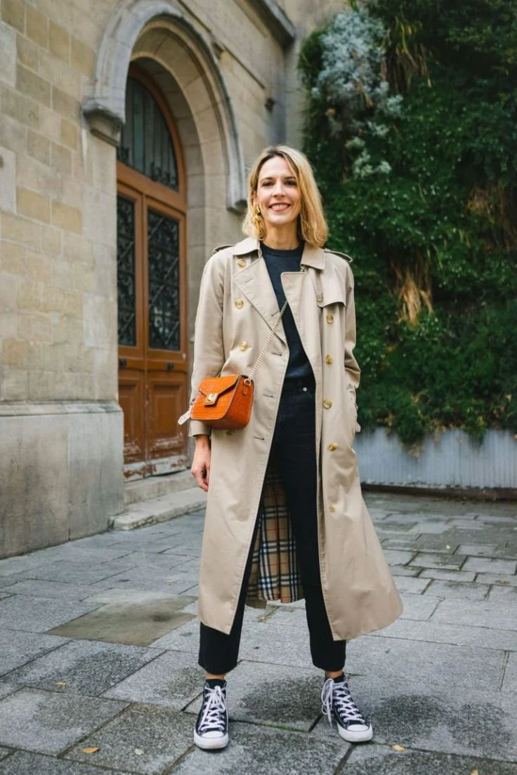 casacos-essenciais-trench-coat-classico-sob-vestido-longo.jpg.jpeg