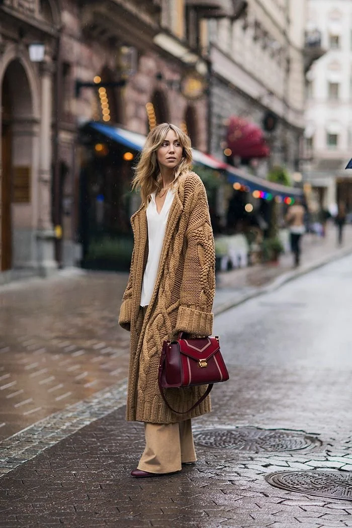 casacos-essenciais-casaco-malha-oversized-com-saia-curta.jpg.jpeg