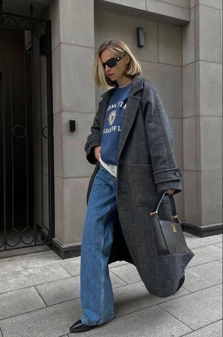 sobretudo-bege-classico-com-jeans.jpg.jpeg