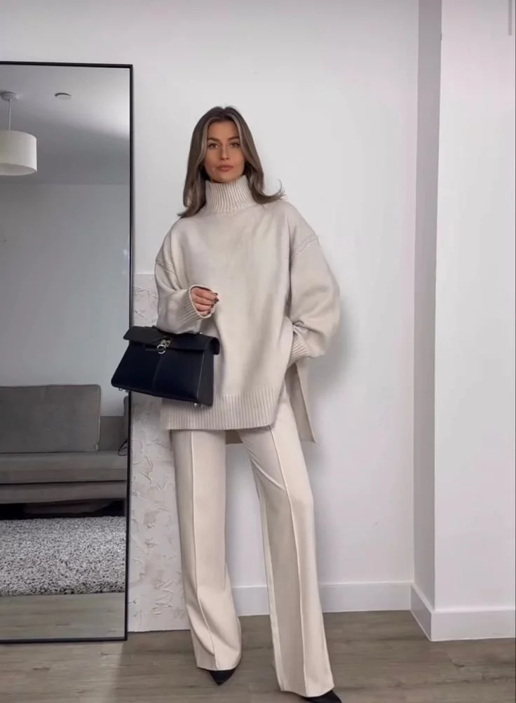camisola-malha-branca-elegante.jpeg