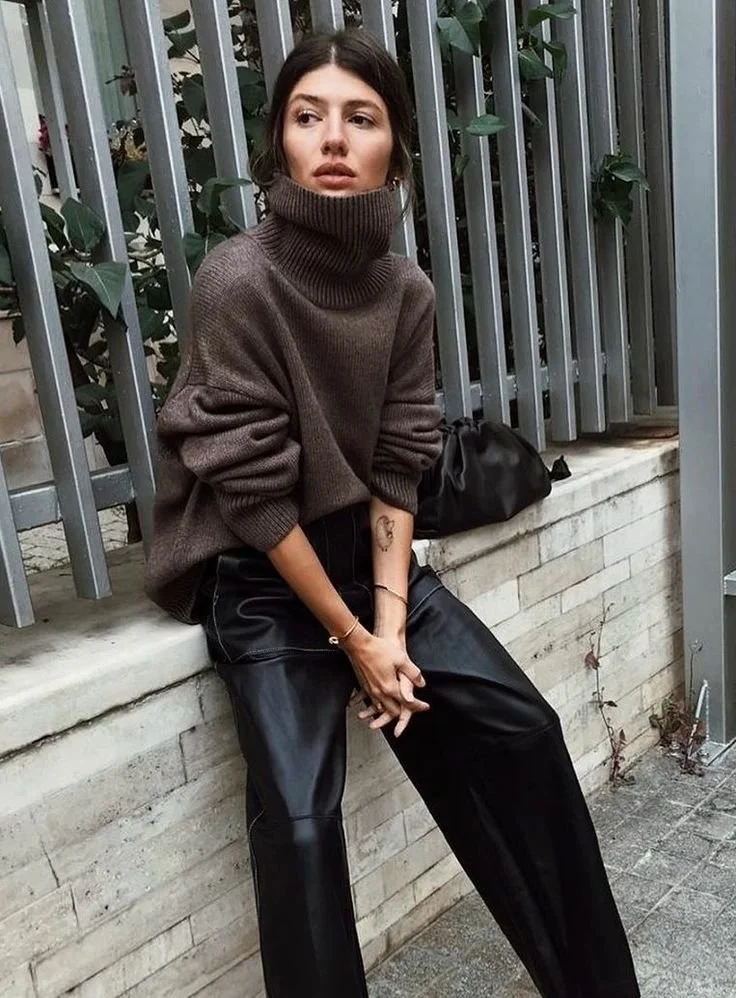camisola-malha-castanha-look-urbano.jpeg
