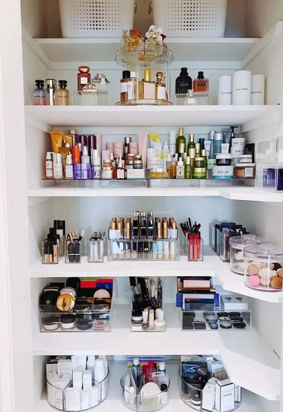 These Beauty Storage Solutions Will Make You Want to Get Organized ASAP — RíOrganize.jpeg