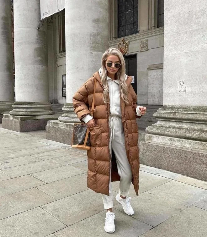 puffer-jacket-bege-echarpe-grossa.jpeg