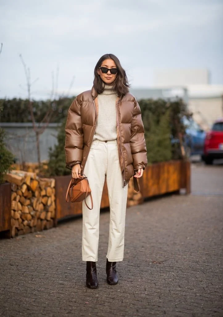 puffer-jacket-castanho-claro-look-feminino.jpeg
