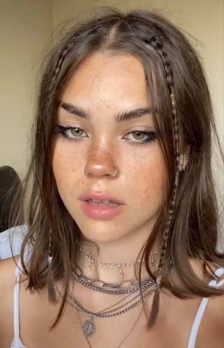 Trança estilo boho com fios soltos..jpeg