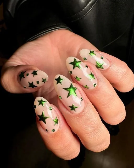 nail-art-estrelas-e-brilhos-11.jpeg
