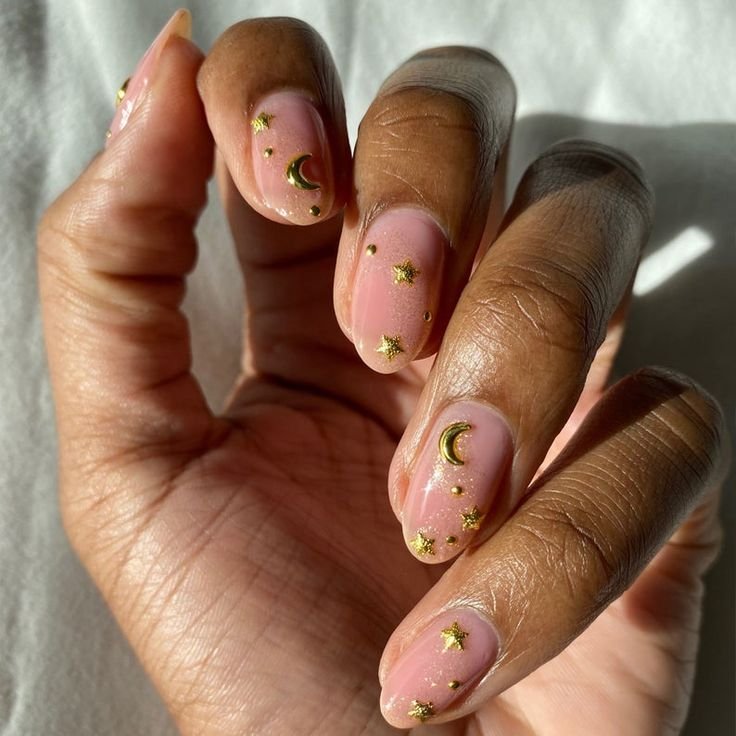nail-art-estrelas-e-brilhos-23.jpeg