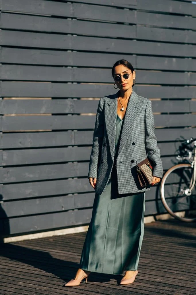 blazer-adaptacao-diversas-ocasioes-guarda-roupa-capsula-3.jpeg