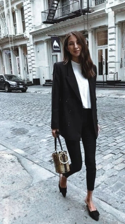 blazer-preto-feminino-para-o-trabalho-06.jpeg