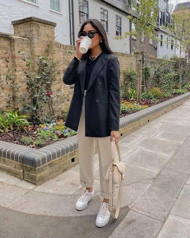 blazer-preto-feminino-look-casual-11.jpeg