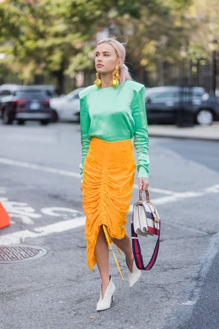 These Street Style Stars Prove There's No Such Thing as a Color Clash.jpeg