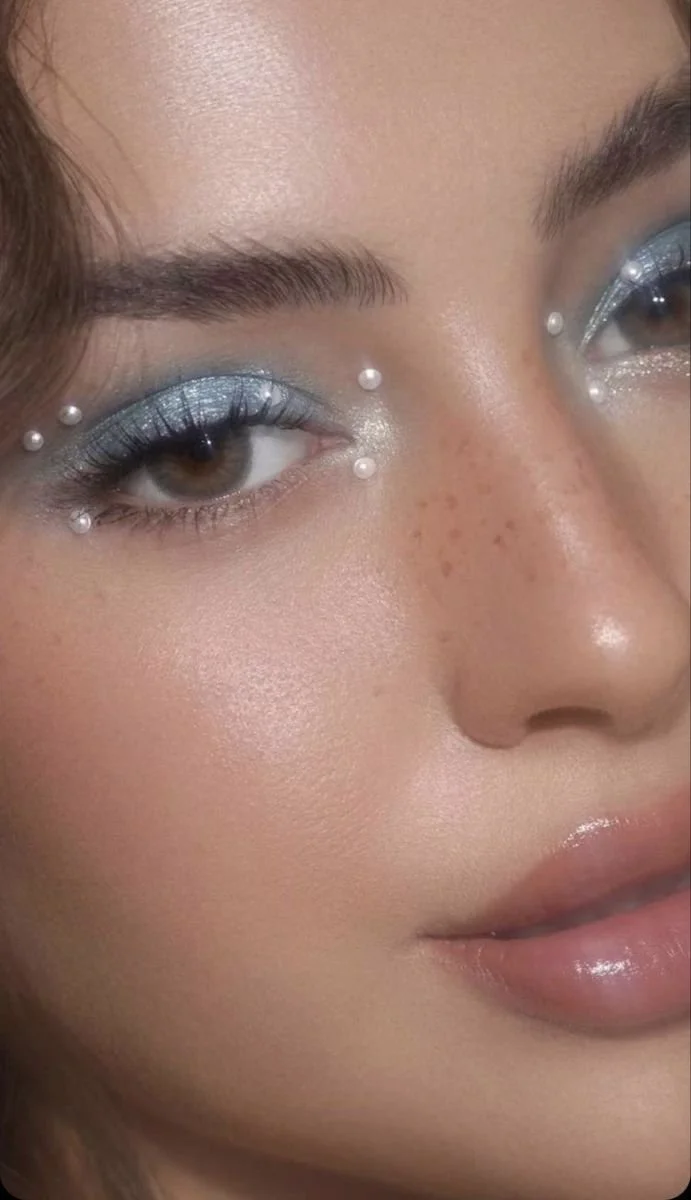 delineador-glitter-sereia-look-verao.jpeg