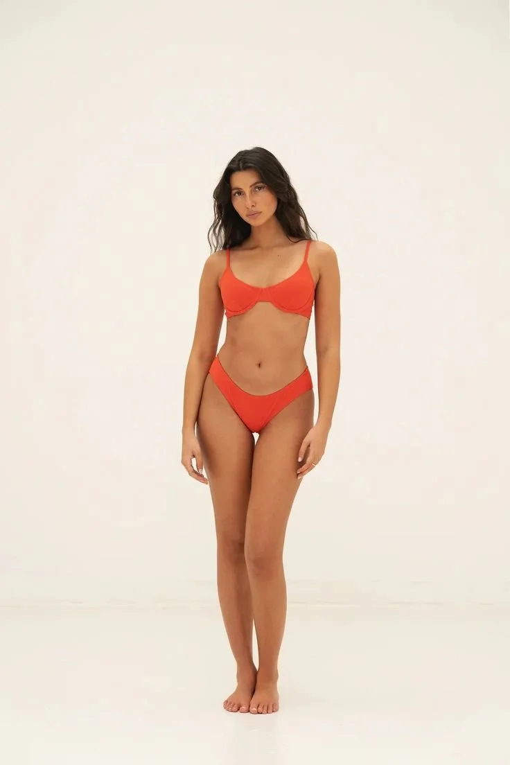 6 MARCAS DE SWIMWEAR portuguesas.jpeg