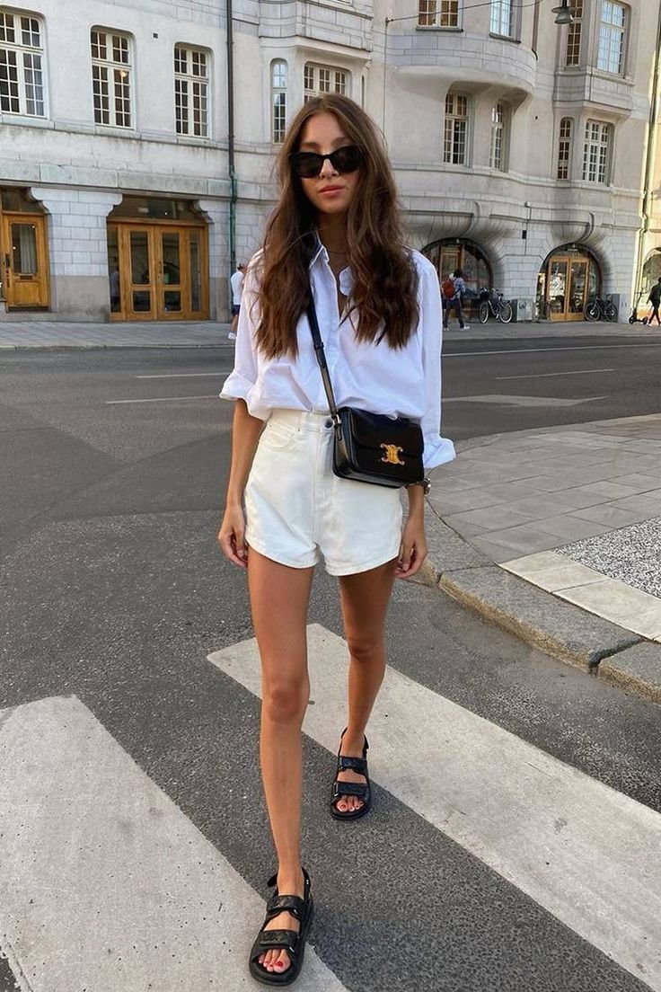 17 Ways Our Readers Are Wearing Summer's _Ugly_ Shoe Trend.jpeg