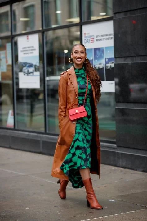 outono-look-verde-com-padroes-misturando-cor-estampas-04.jpg