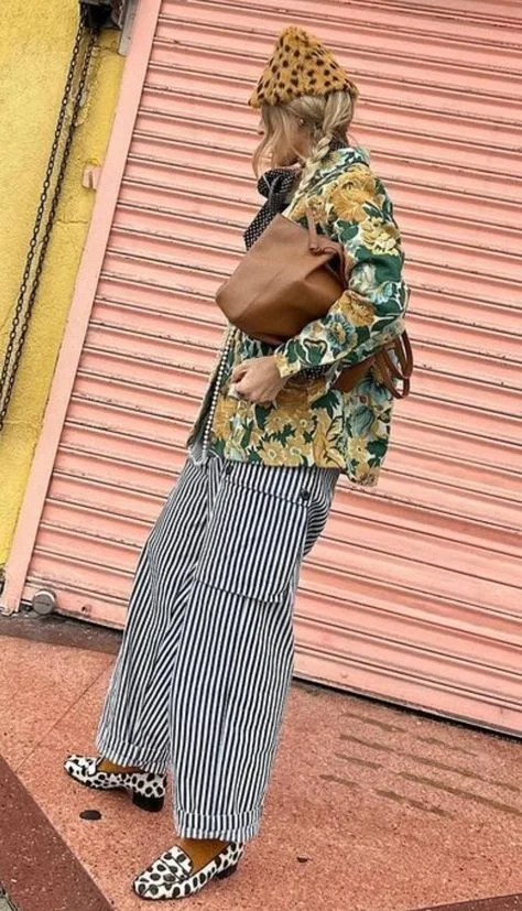 look-outono-calcas-riscas-verticais-elegancia-alongamento-silhueta-03.jpg