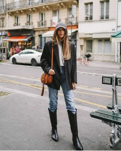 botas-de-cano-alto-com-jeans-e-casaco-estruturado-05.jpg