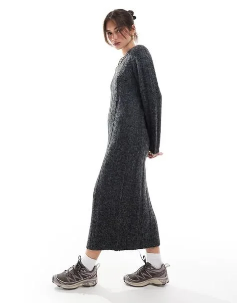 vestidos-manga-comprida-neutros-ate-50euros-10.jpg