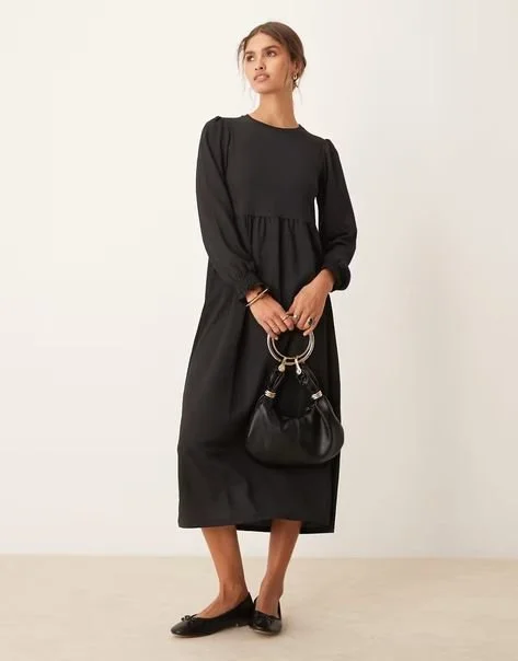 vestidos-manga-comprida-pretos-ate-50euros-01.jpg