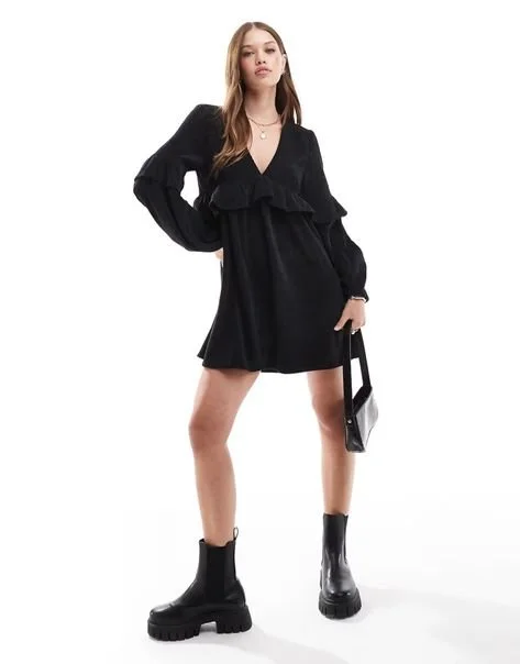 vestidos-manga-comprida-pretos-ate-50euros-03.jpg
