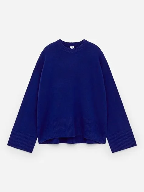 15-camisolas-malha-quentinhas-sueter-de-la-cashmere-relaxado-cor-azul-forte-shopping-online.jpg