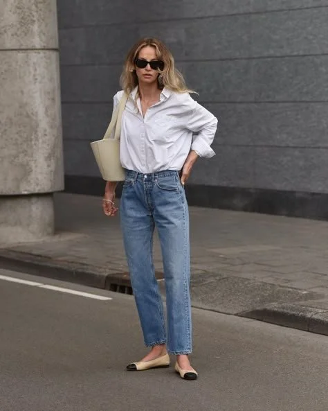 look-jeans-camisa-branca-feminina-classico-elegante-01.jpg