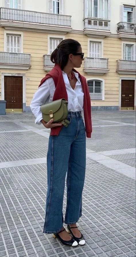 look-jeans-camisa-branca-feminina-classico-elegante-10.jpg