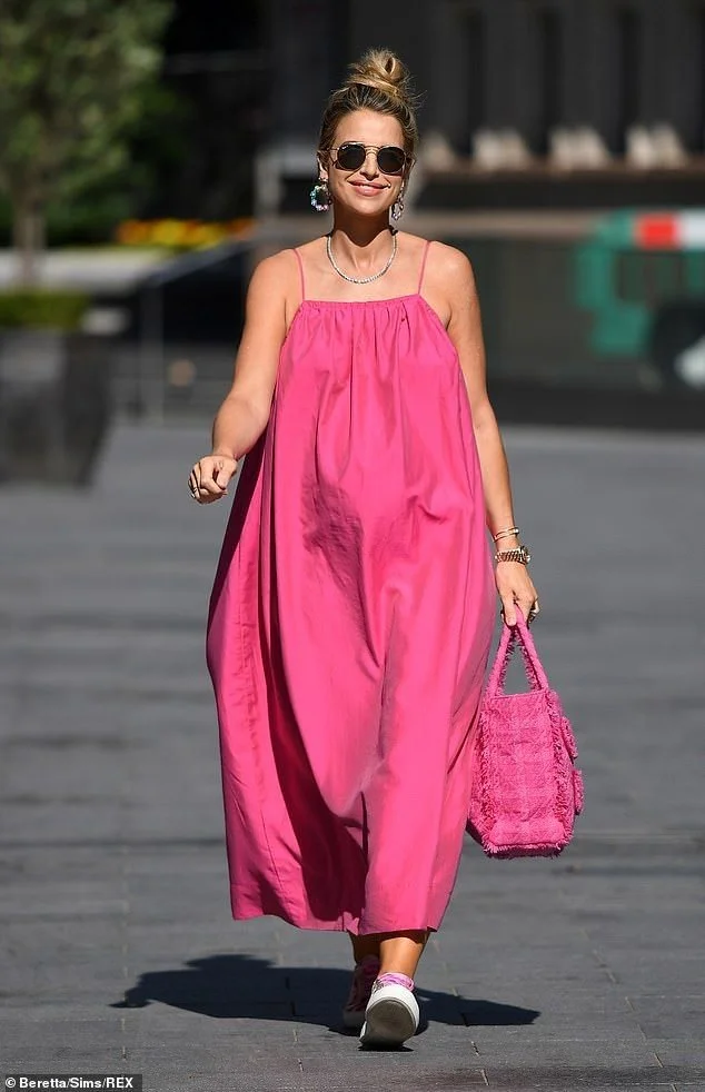 7-inspiracoes-looks-power-colors-arrisca-nas-cores-vibrantes-10.jpeg