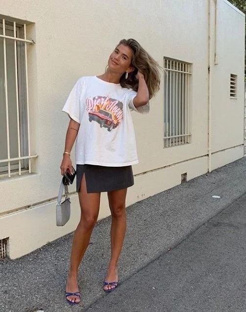 7-inspiracoes-looks-mini-fun-saia-mini-t-shirt-descontraida-01.jpeg