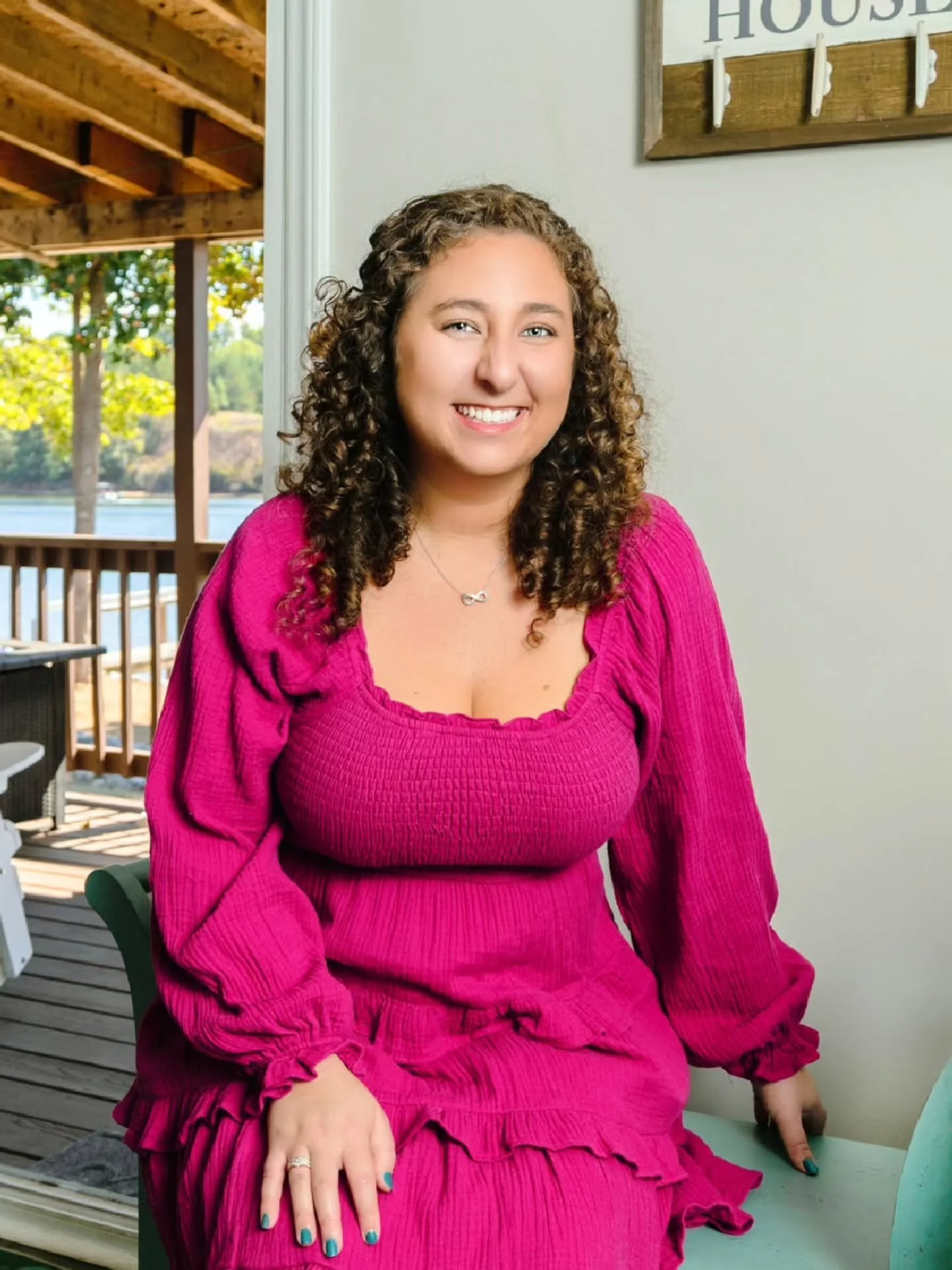 There is something so special about the community of women-owned businesses here in North Carolina. 🕊️✨

My favorite part of this job is hearing a client say they finally feel as professional as the services they provide. My mission for Brandelle De