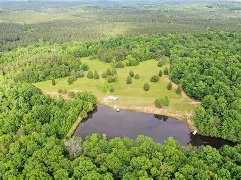 Commissioners pass resolution urging federal and state regulatory commissions to&nbsp;address&nbsp;pipeline concerns