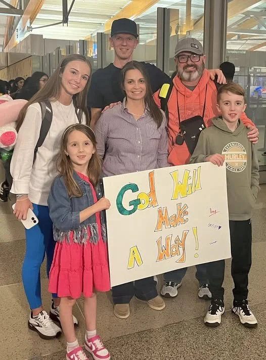 Elliotts return home safely after being trapped in Jerusalem during Middle East conflict