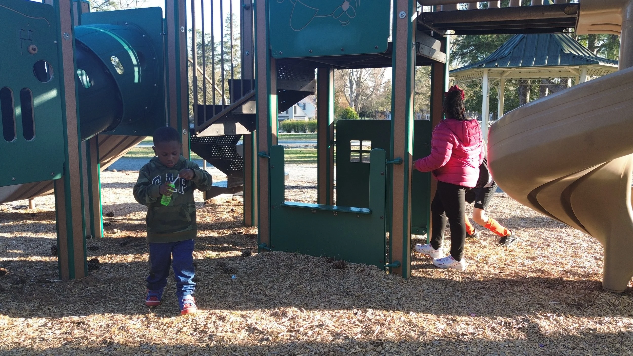J. Smith Young YMCA Has Received 3,000 Dollars From the Food Lion Feeds Program