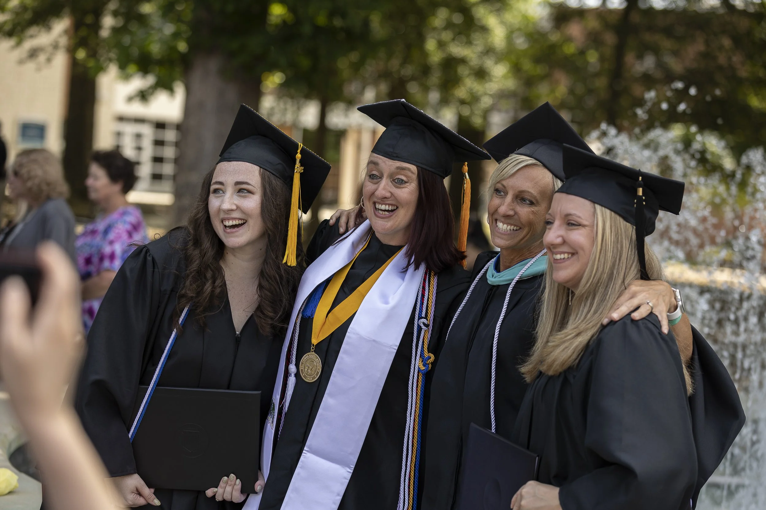 Davidson-Davie graduates over 1,000 record numbers cross the stage ...