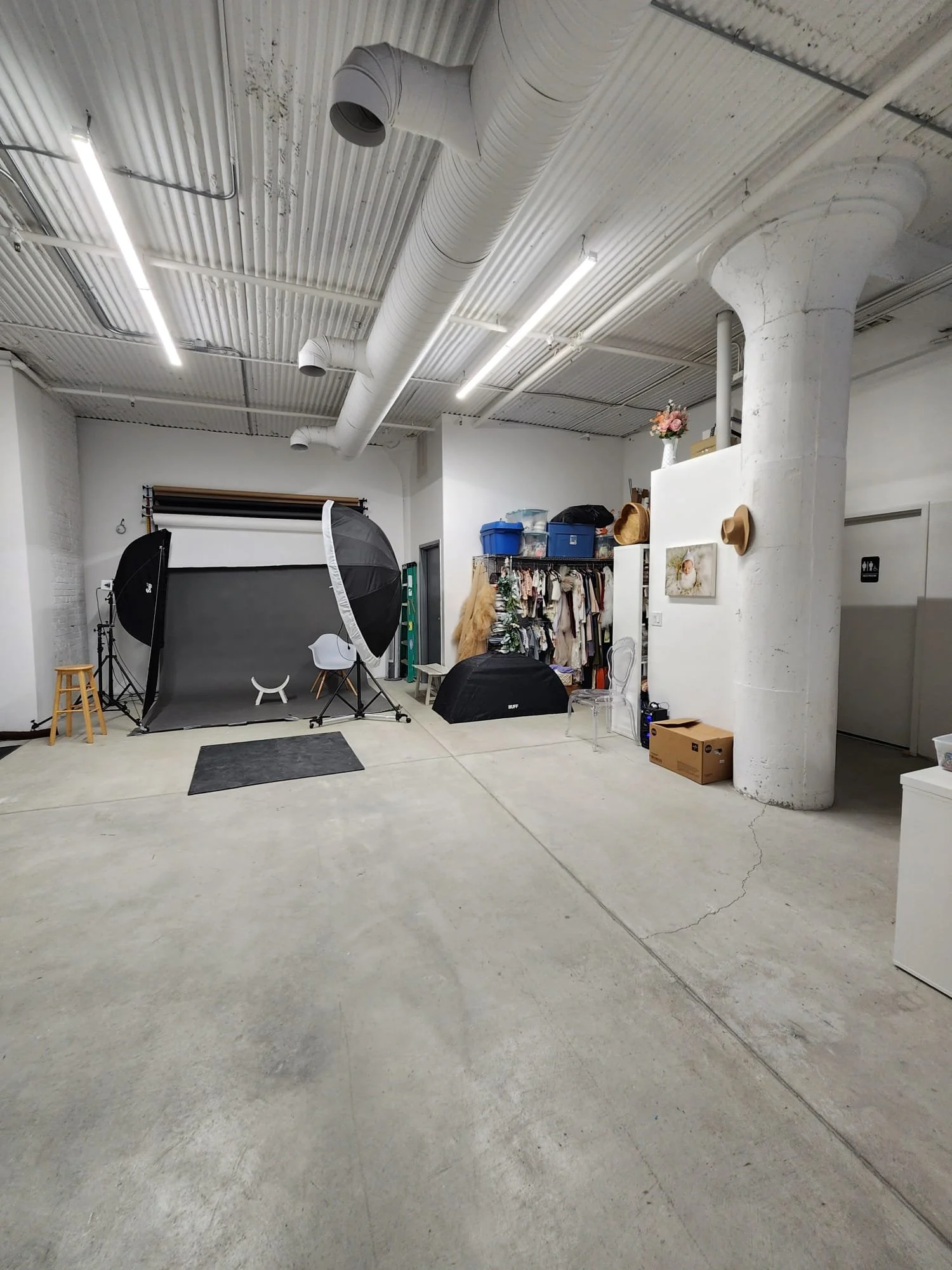 Winnipeg-photography-studio-22.jpeg