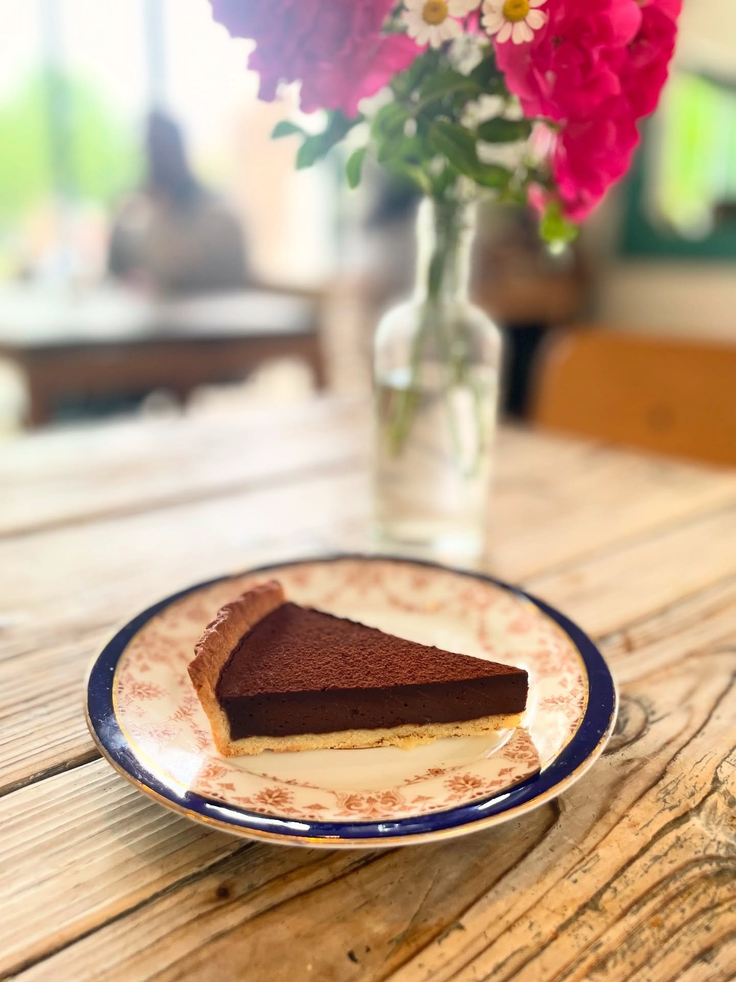 Chocolate tart - might be all gone now! 

#chocolatetart #chocolate #baking #sweet #snack #dessert #cafe #food #southlondon #lambeth #loughboroughjunction #sw9