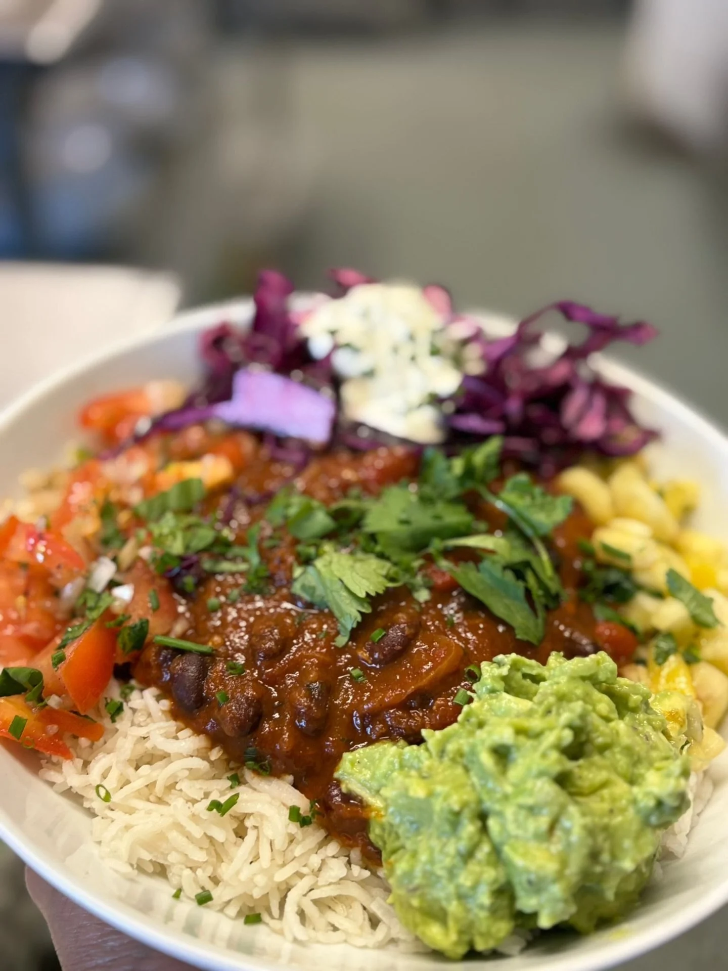 On the menu this week: Smoky black bean rice bowl with pico de gallo, pineapple salsa and red cabbage slaw - you can add guacamole if you like too🍴 

#lunch #cafe #food #vegetarian #SouthLondon
