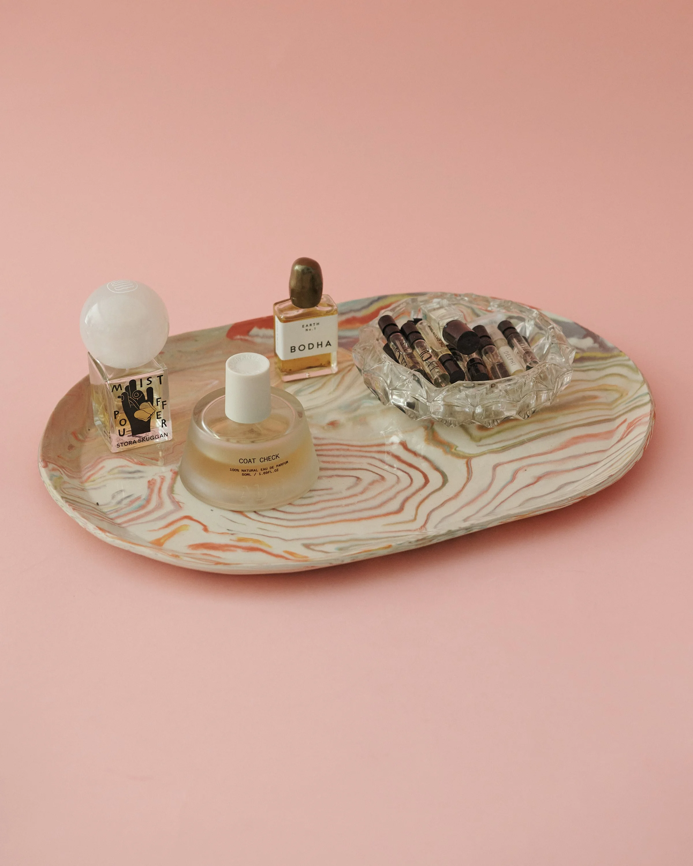 OoakTrays_LargeAcidDrip_Lifestyle_662.jpg