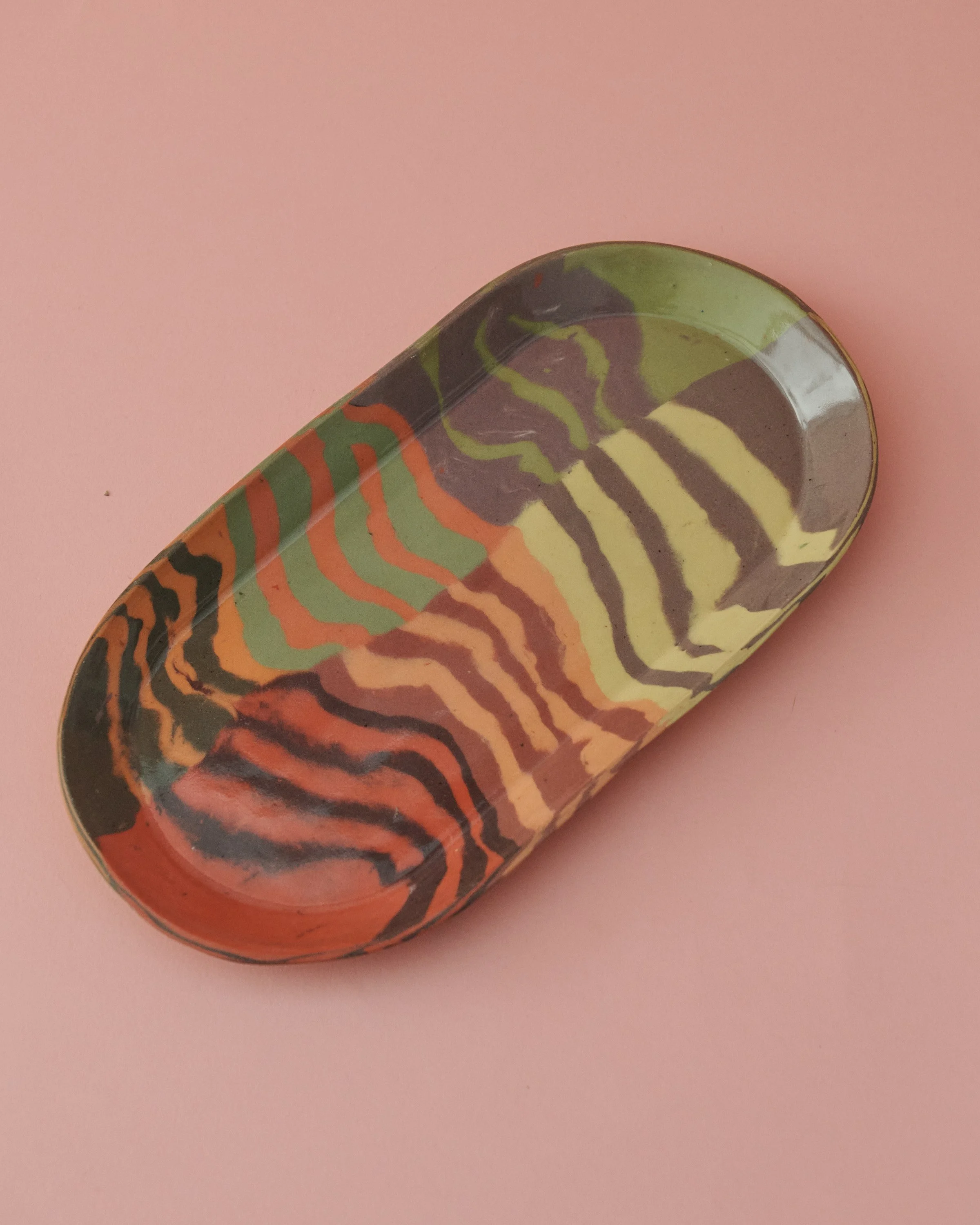 OoakTrays_MultiStripeOval_Overhead_605.jpg