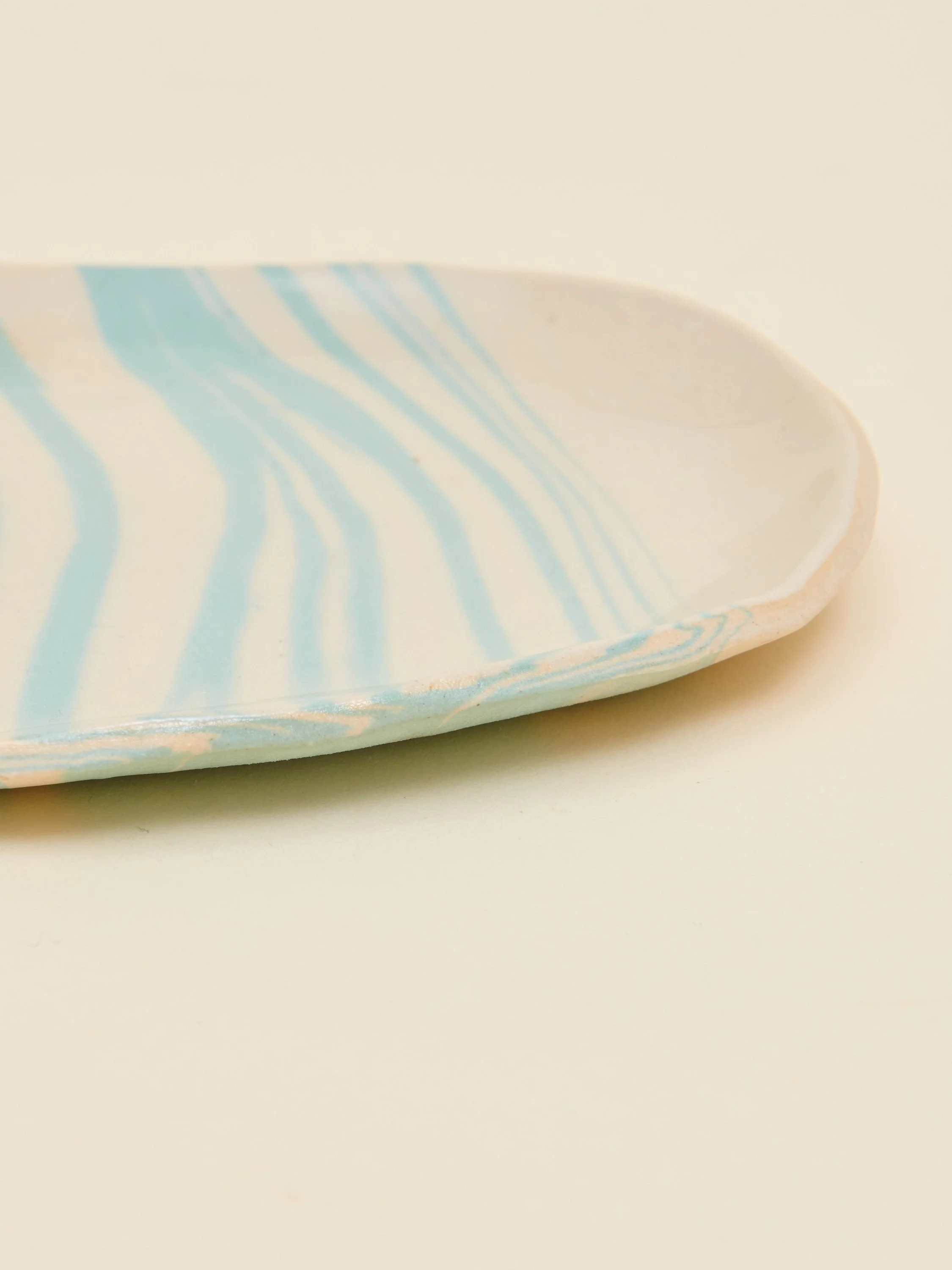 260522_OOAK_Blue+WhiteLittleDish_239.jpg