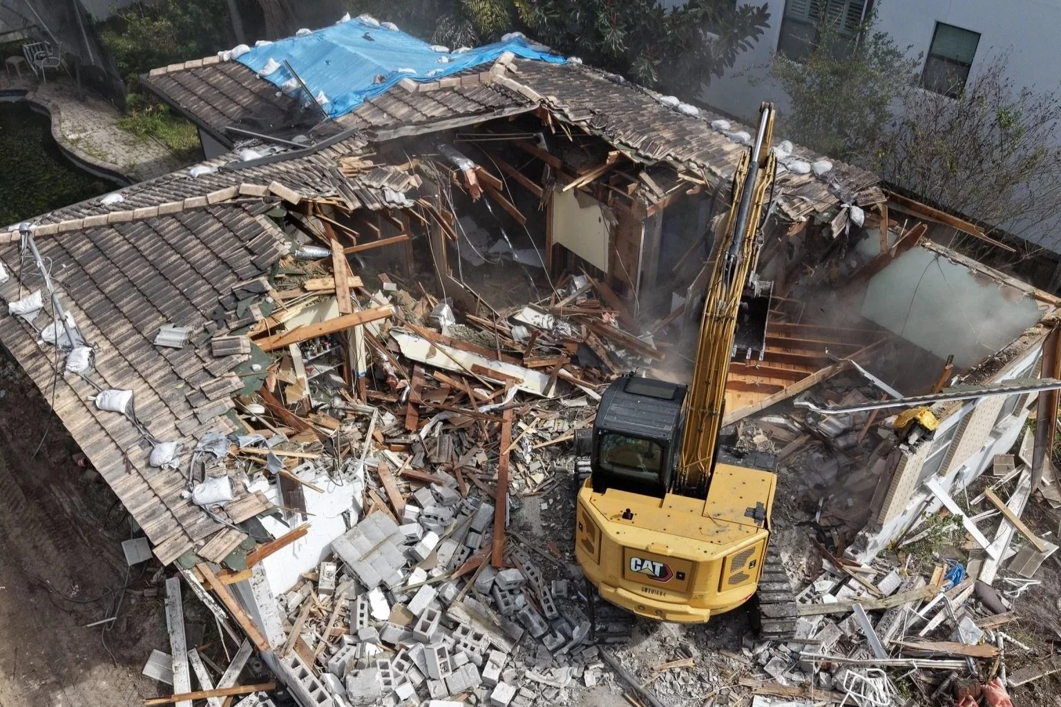 House demo in Davis Island