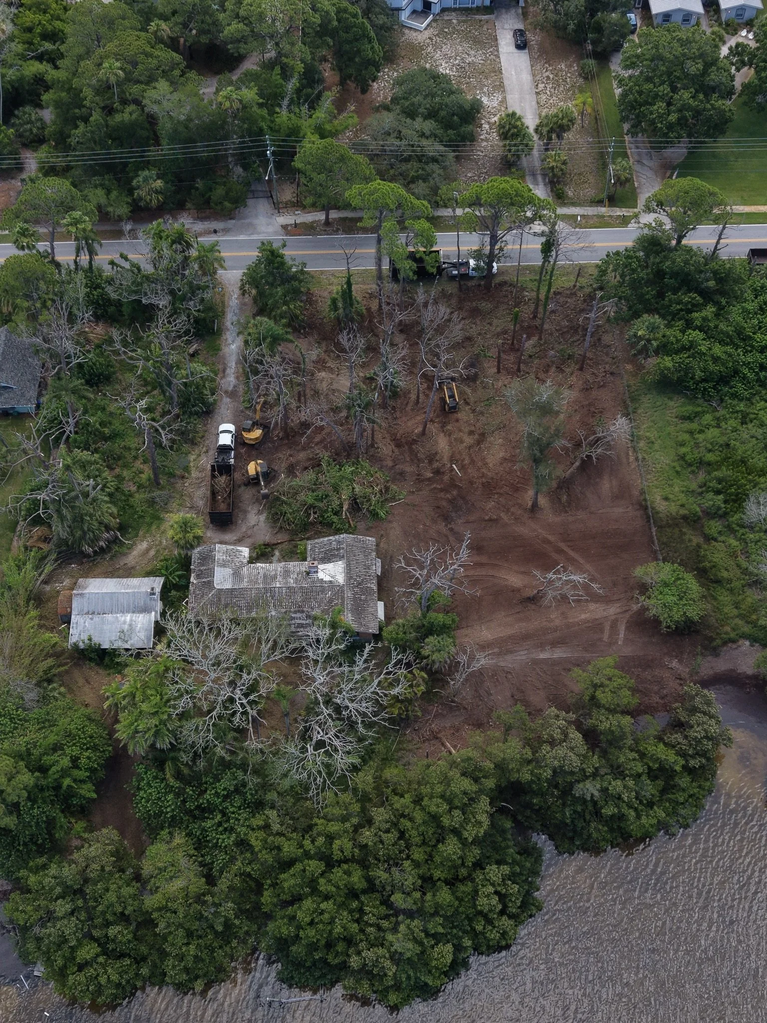 Can I Add Fill Dirt to My Property in Florida?