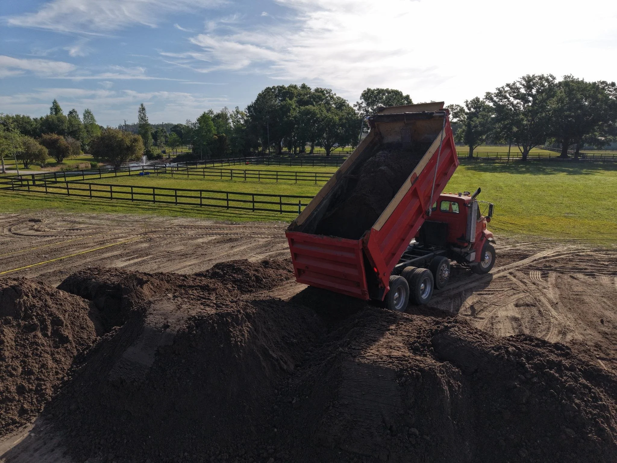 Dump Truck delivery service