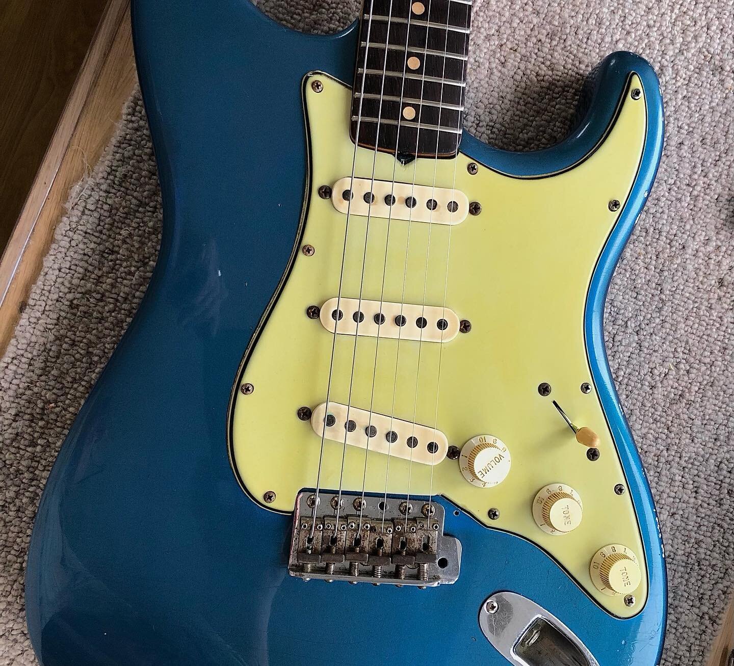 Another #precbs #stratocaster off the workbench for #straturday  @vintagerareguitars sent this late #1963stratocaster over for a #lakeplacidblue refinish and a refret. Insanely flamed neck, tone to the bone and ready to gig. Check out the shop&rsquo;