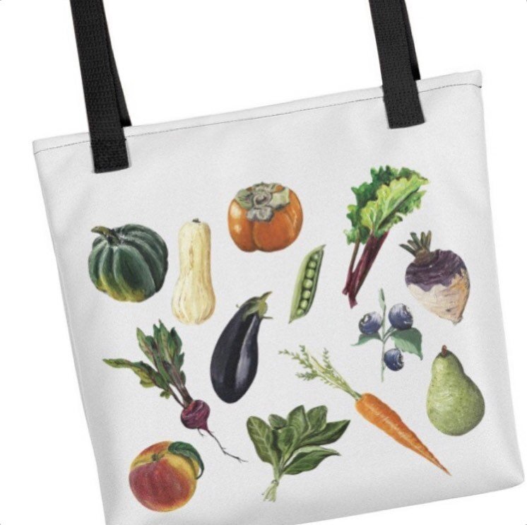 Commit to fresh local produce this year with this helpful guide! #southcarolina prints and tote options are in the shop today! 🥰