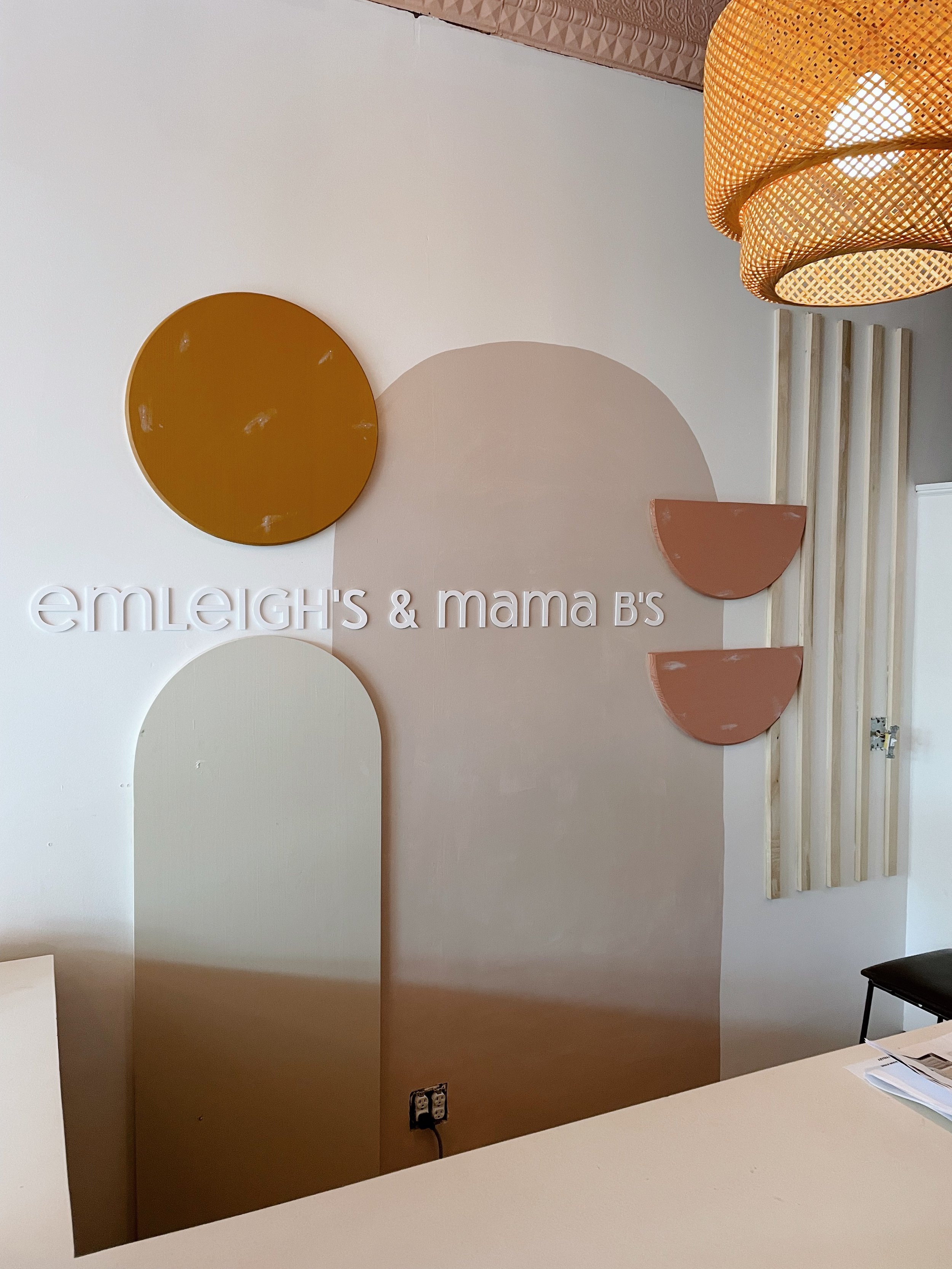 Cut Acrylic Letters Letters and Logos.JPG