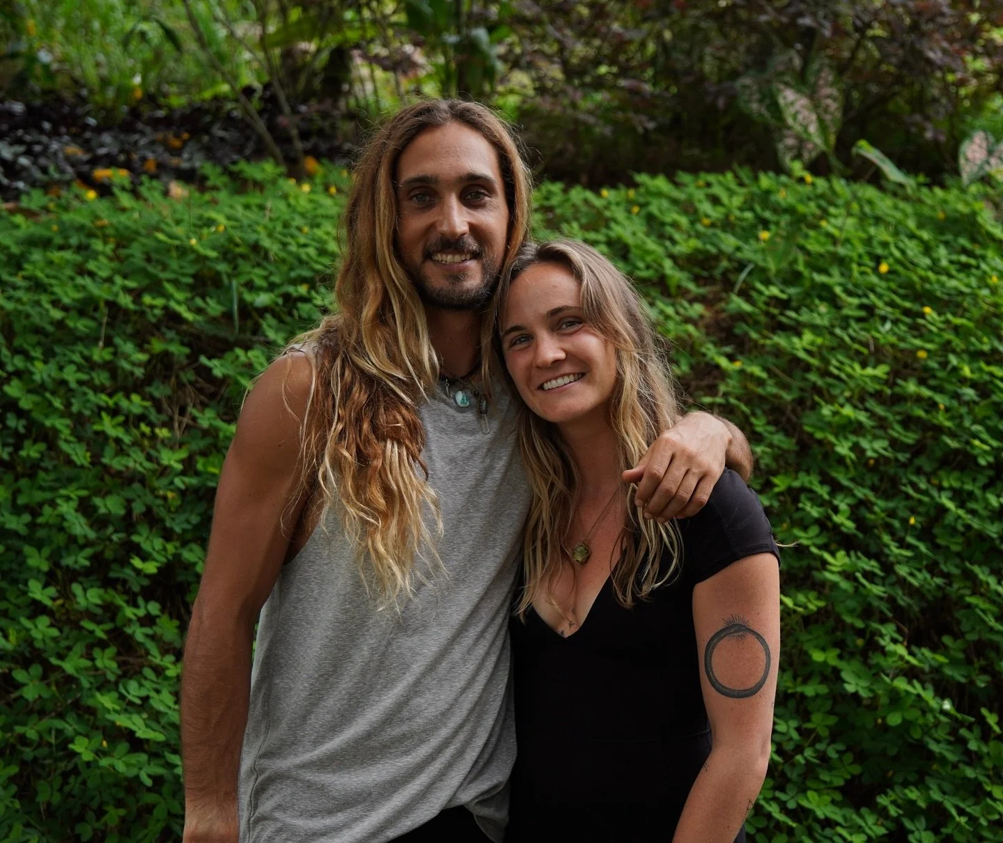 m e l t your m i n d: yoga &amp; massage | Saturday, October 18th from 4:30 - 6:30 pm at James Island Yoga co-led by Grace and Conrad | 

Move through intentional guided asanas with touch uniquely designed to drop you beyond layers of thought and dee