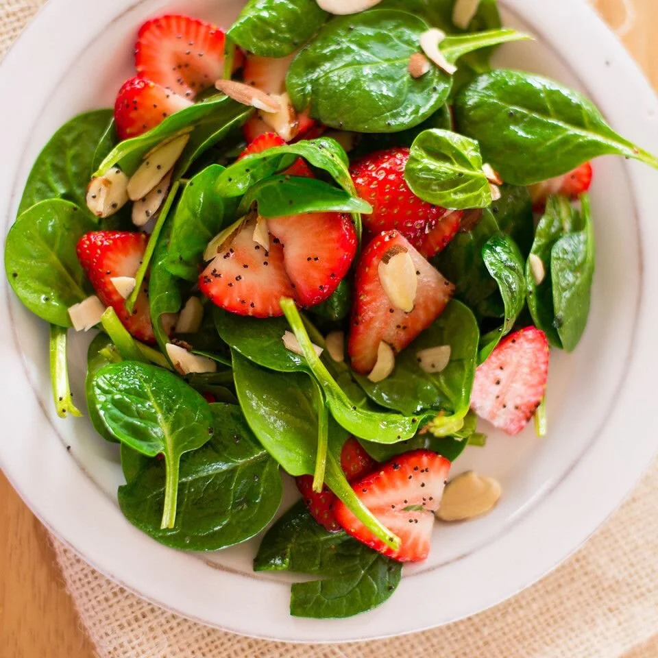 Spinach Salad with Strawberries and Toasted Almonds