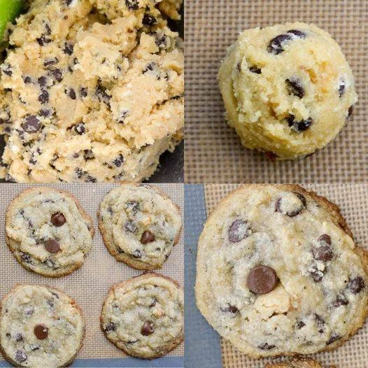 Keto Chocolate Chip Cookies