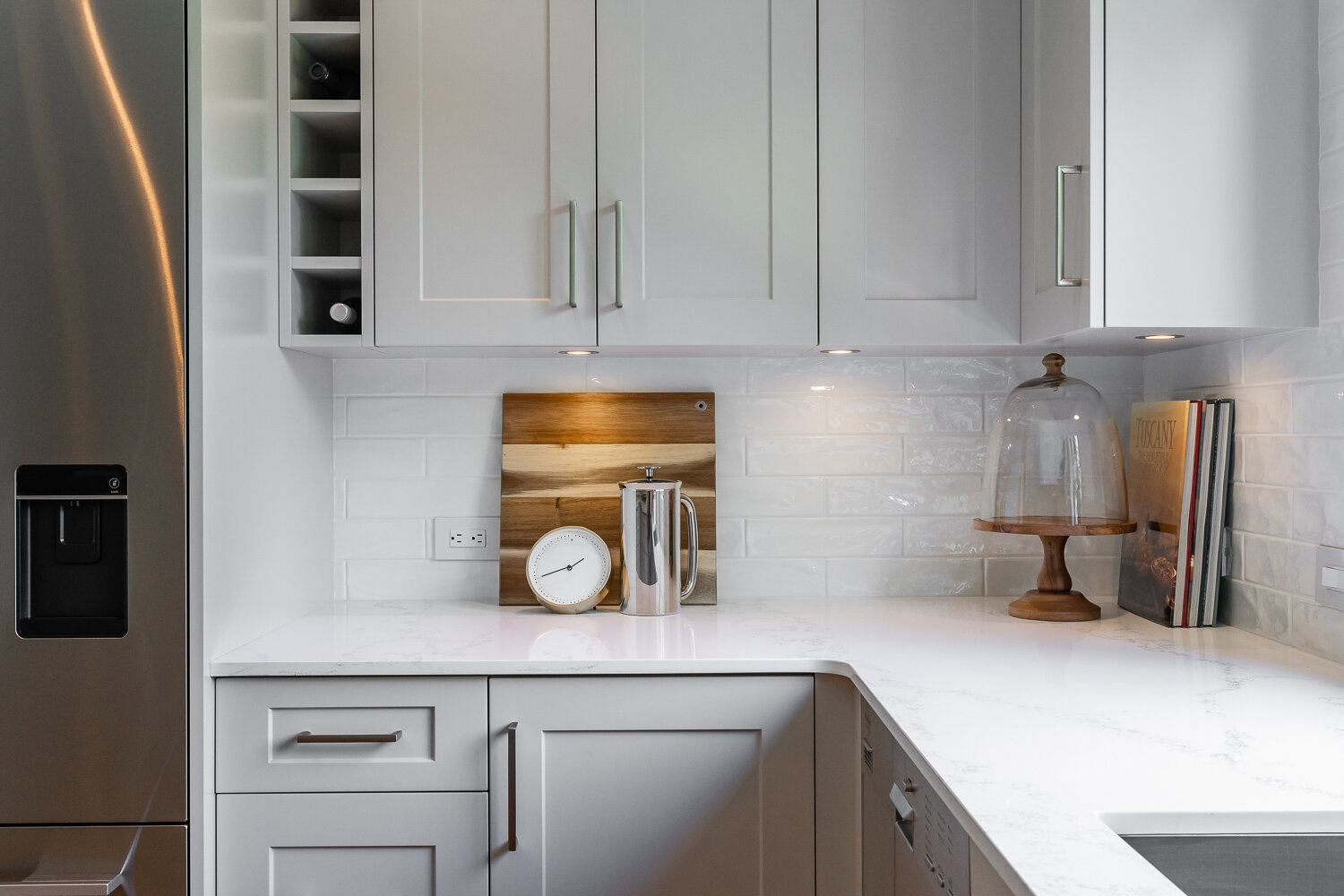 Modern Grey Elegance